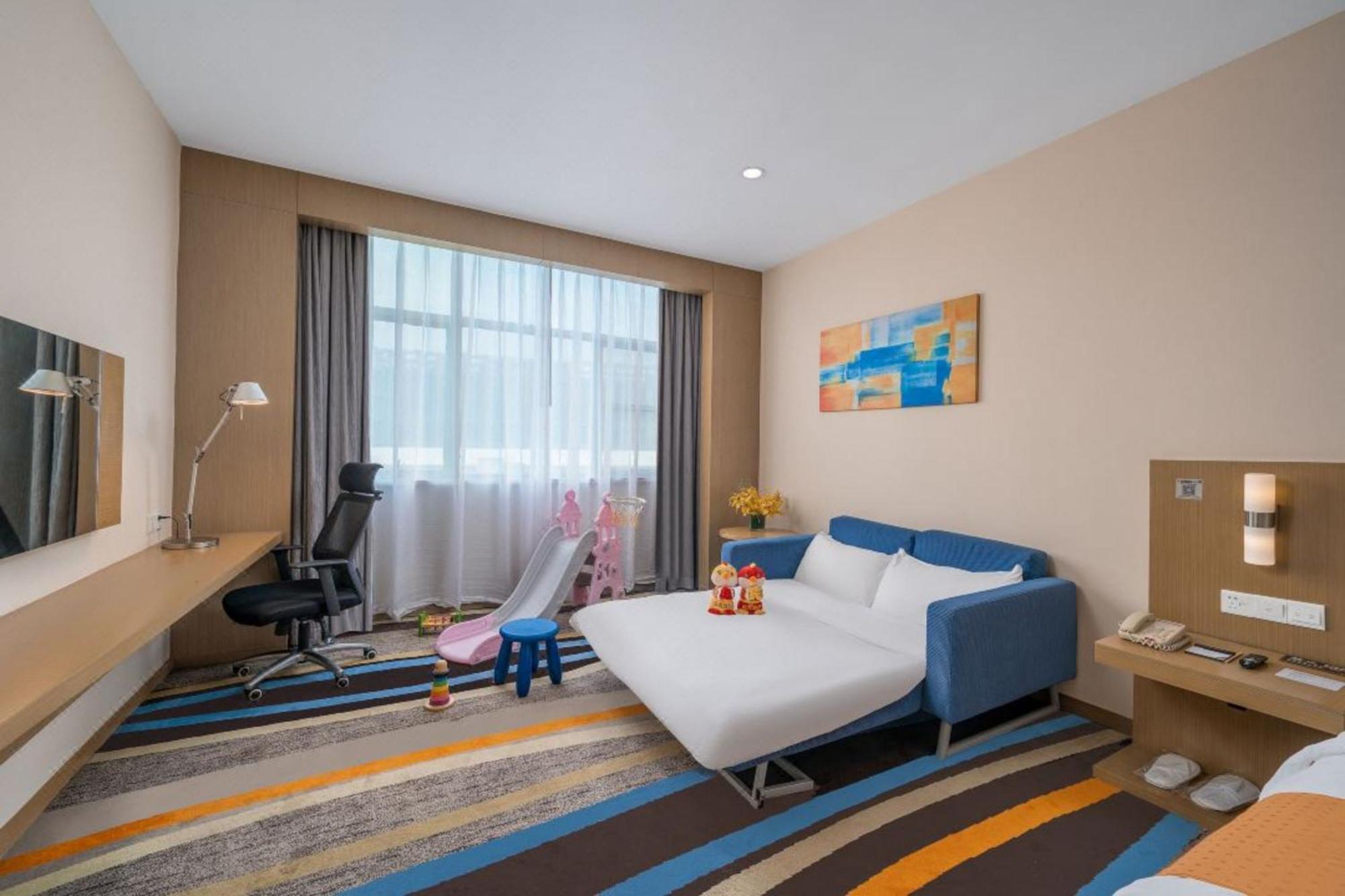 Guangzhou Baiyun Airport Rejoice By Argyle Hotel Rehe Metro Exit B --Free Shuttle Bus Is Provided During The 137Th Canton Fair Exterior foto